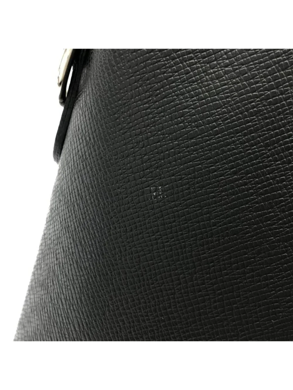 Louis Vuitton Taiga Anton Briefcase